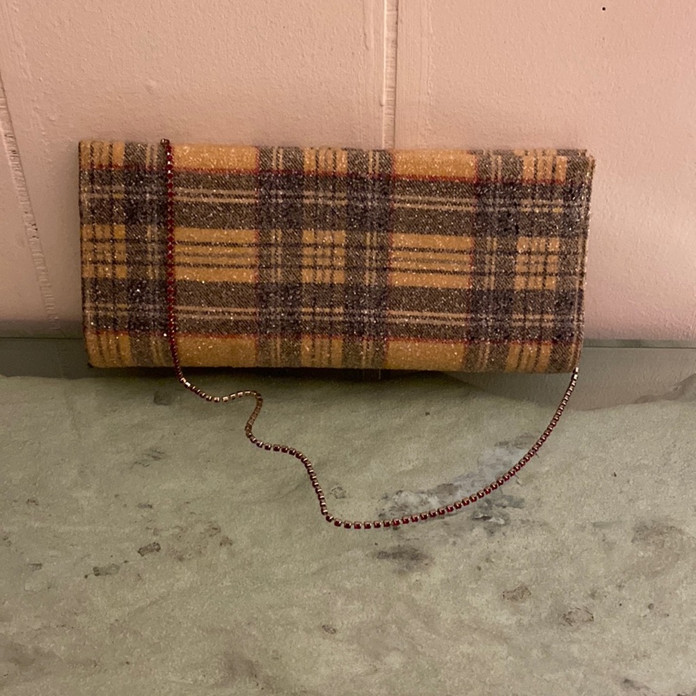 Hand bag